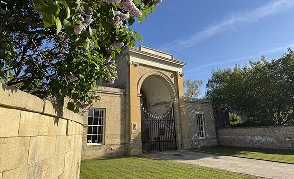 Ruddign Estates gates